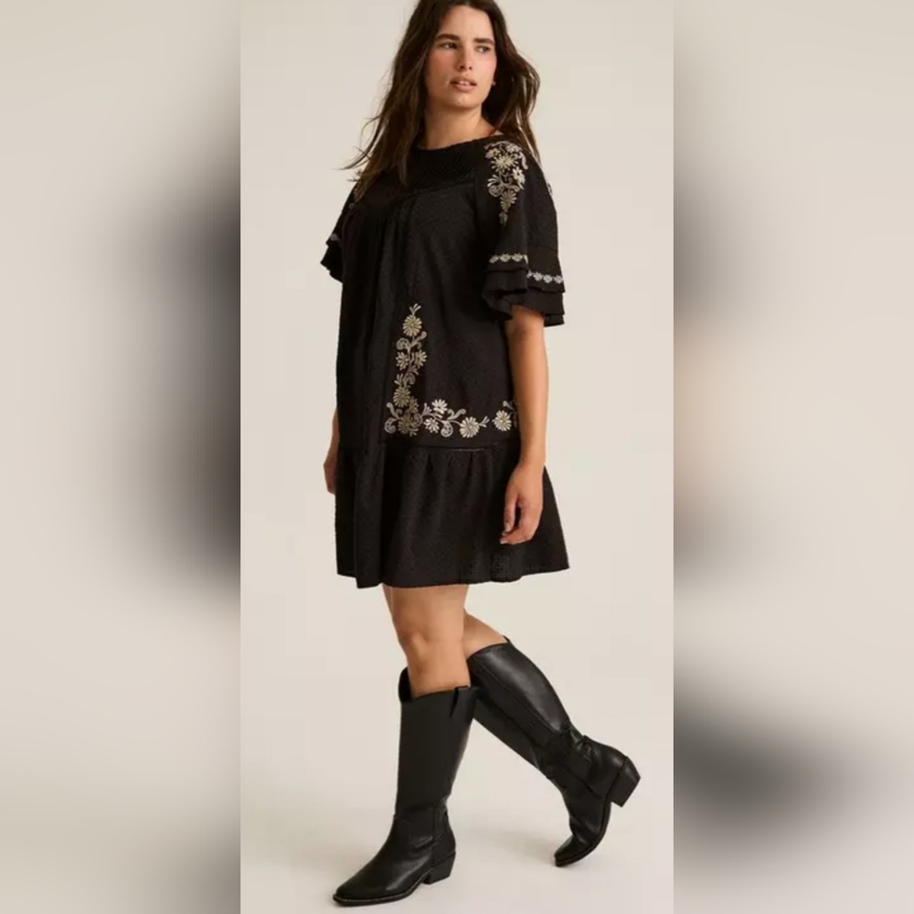 Torrid Black Floral Embroidered Mini Dress